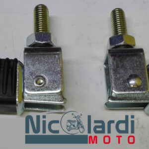 Coppia poggiapiedi ciclomotore con vite M10